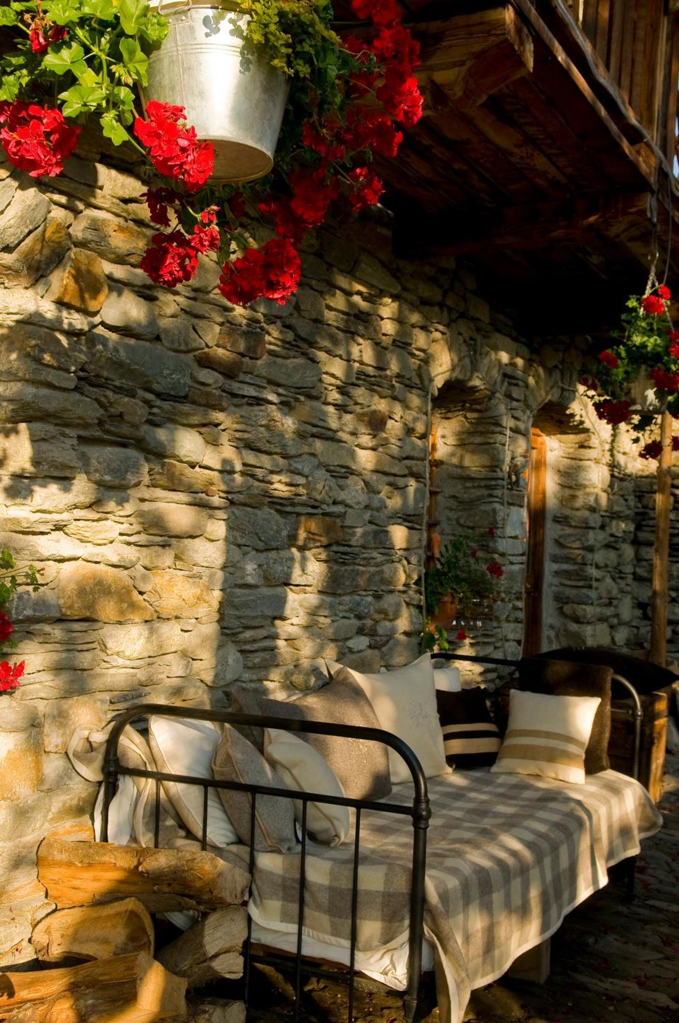 Bed and Breakfast La Ferme D'Angele Бур-Сен-Морис Экстерьер фото